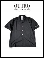 OUTRO-feer de seal- Open coller hyperfit shirt BLK