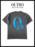 OUTRO-feer de seal- Basic Logo Tee PigmentSAX