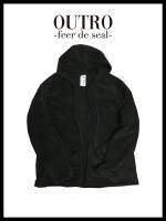 OUTRO19AWOUTRO-feer de seal- Soft Boa Hoodie BLK