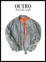 OUTRO19AWOUTRO-feer de seal- Standard Bombar MA-1 JKT  SIL